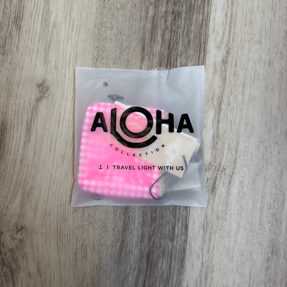 Manuhealii x Aloha Collection Tiny Tripper Keychain